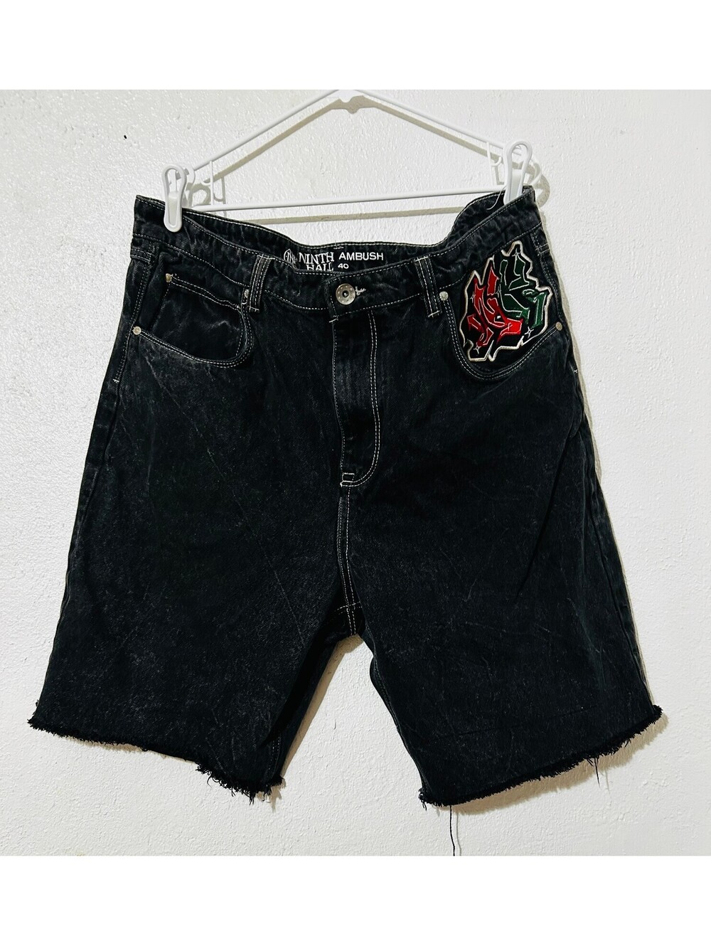 Ninth Hall Ambush Black Embroidered Baggy Denim Jorts Size 40 Snake Eagle Y2K